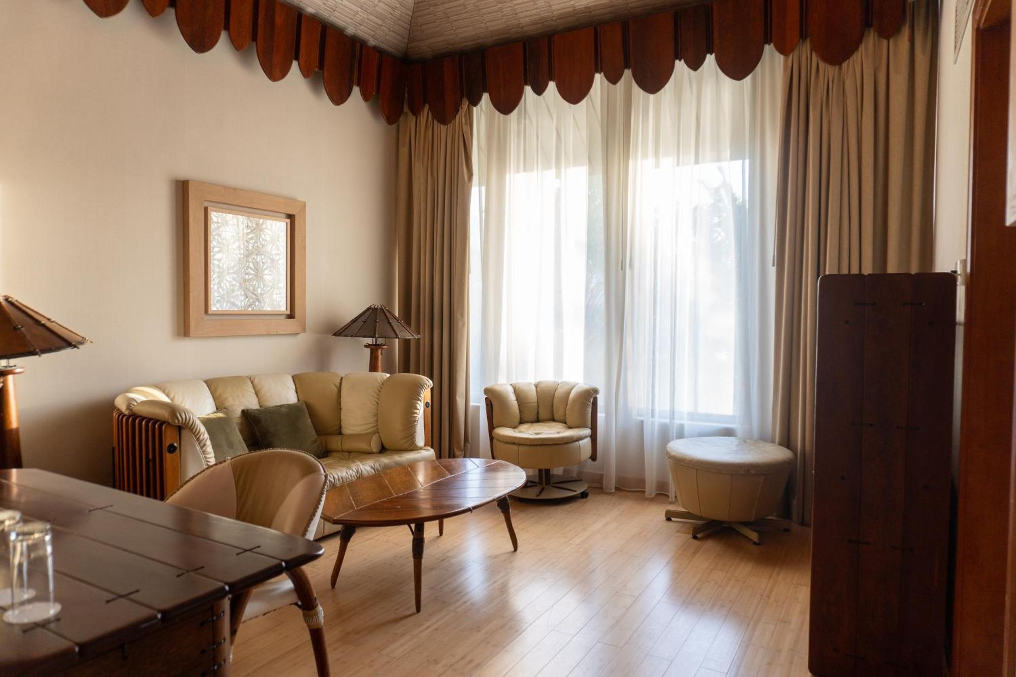 珊瑚度假村 麦纳麦 外观 照片 A living room
