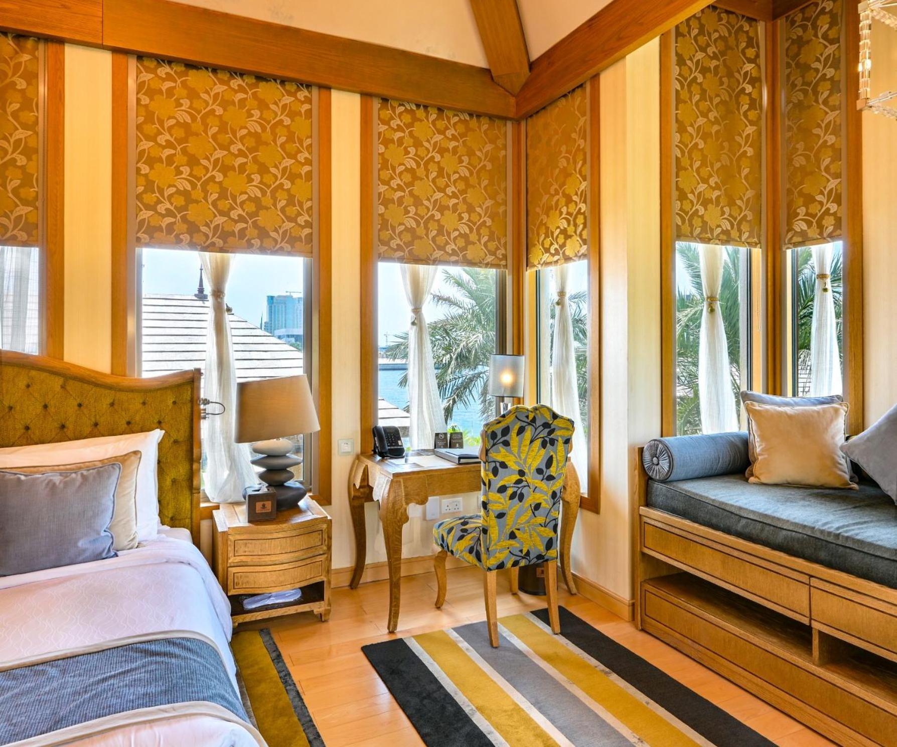 珊瑚度假村 麦纳麦 外观 照片 A room at the Oberoi Dubai