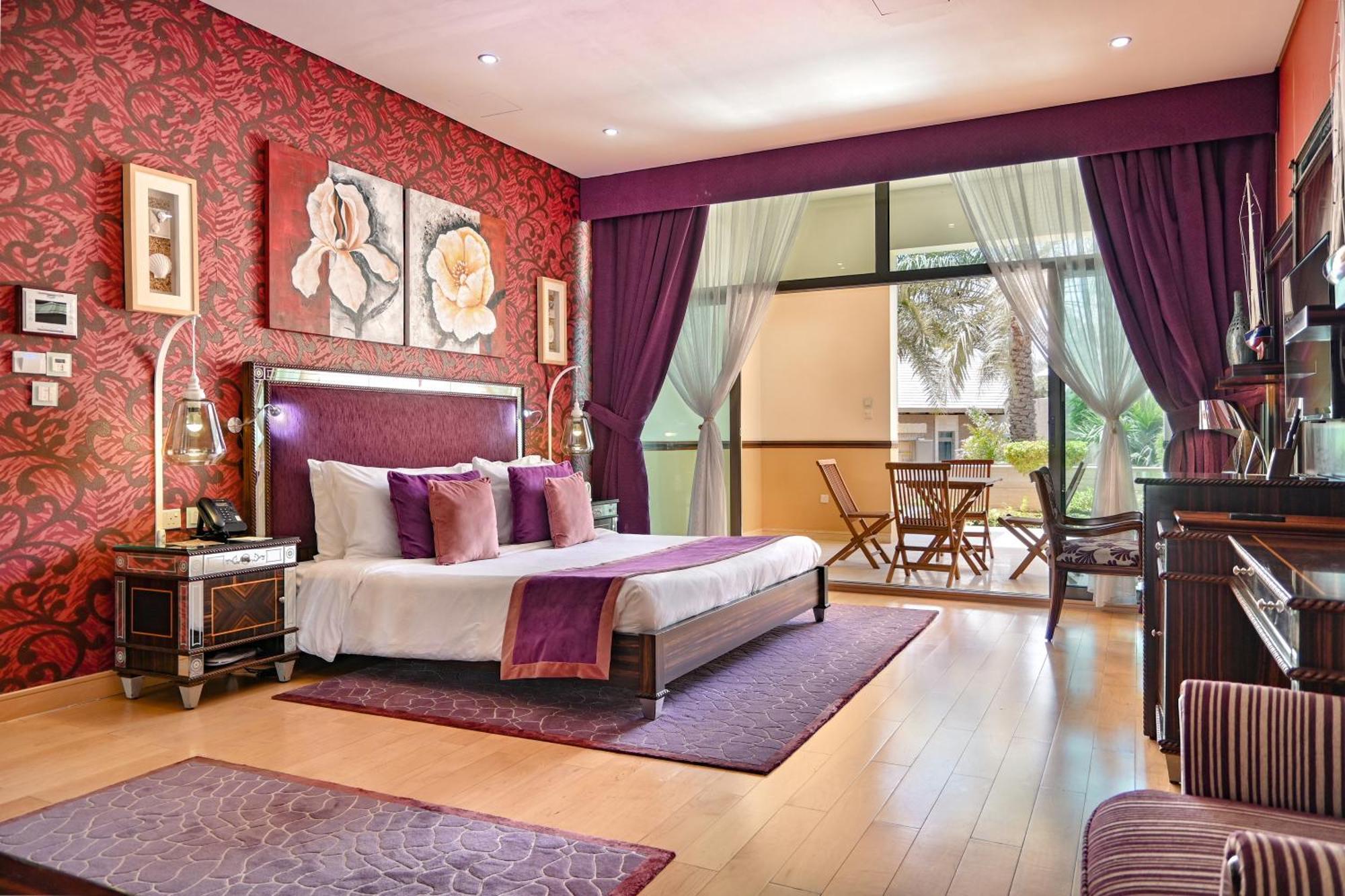 珊瑚度假村 麦纳麦 外观 照片 A bedroom at the Taj Bengal